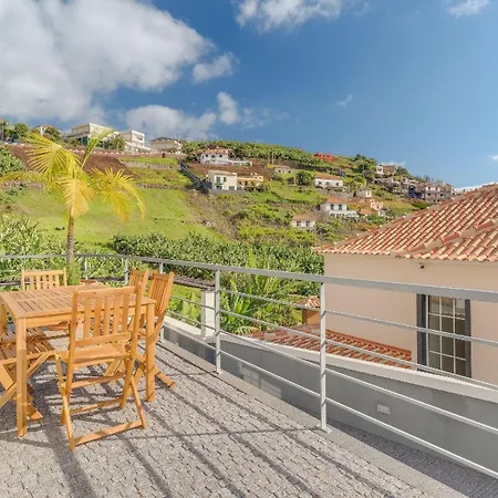 Ferienhaus Fuer 6 Personen Ca 248 Qm In Cmara De Lobos, Madeira Suedkueste Von Madeira בית נופש Câmara de Lobos