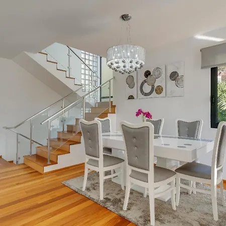 בית נופש Ferienhaus Fuer 6 Personen Ca 248 Qm In Cmara De Lobos, Madeira Suedkueste Von Madeira